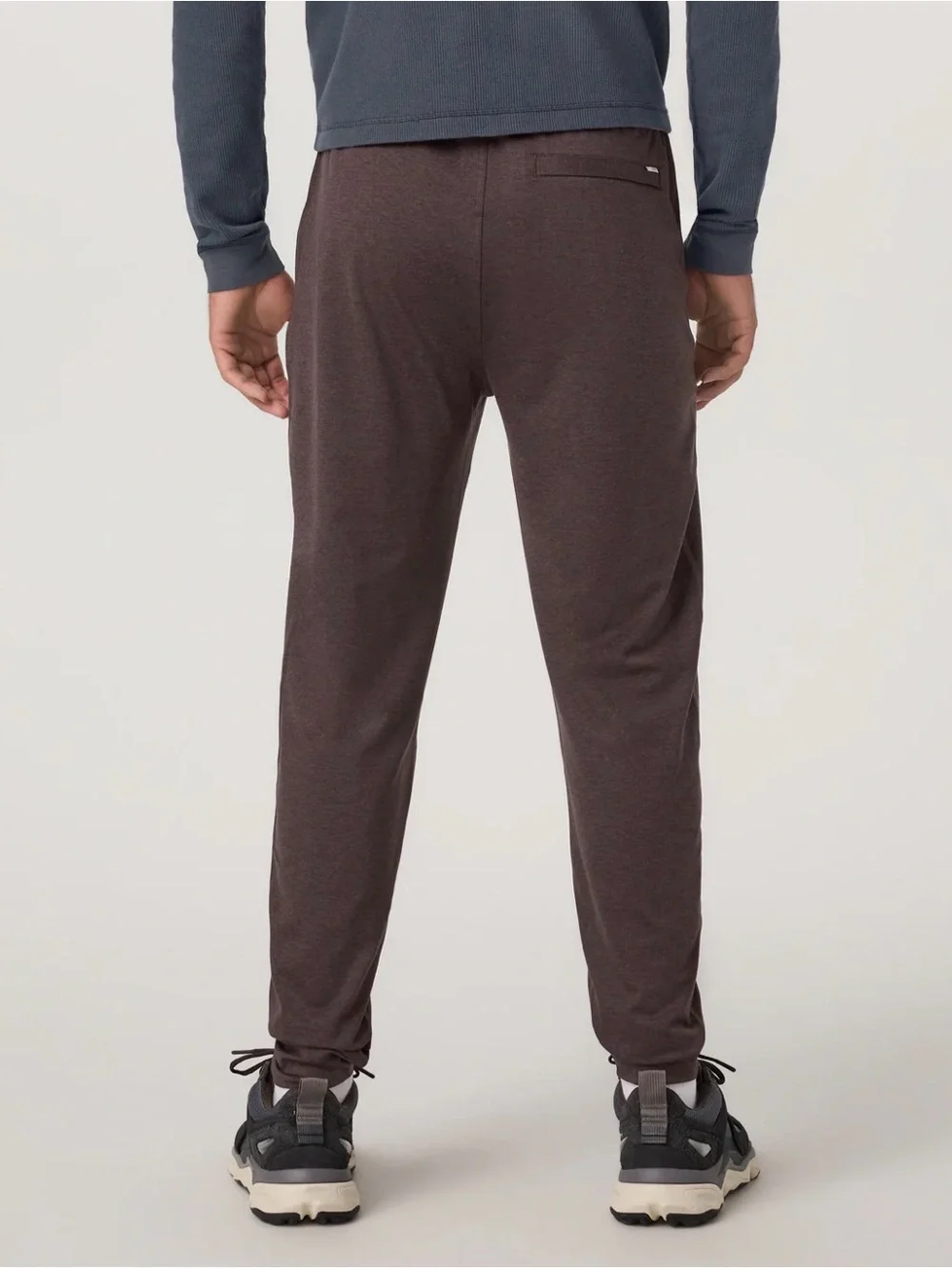 Vuori Men's Dark Brown Drawstring Joggers